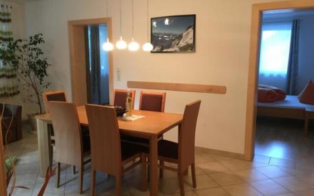 Ferienwohnung Holzknecht