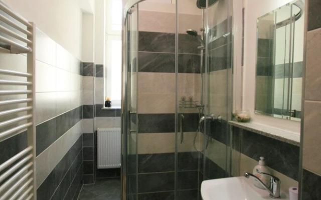 Apartment No. 20 Jaltská 3