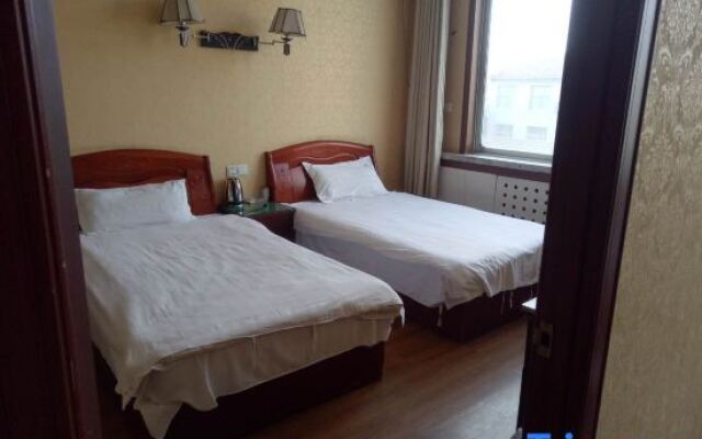 JuNan San Jiang Hotel