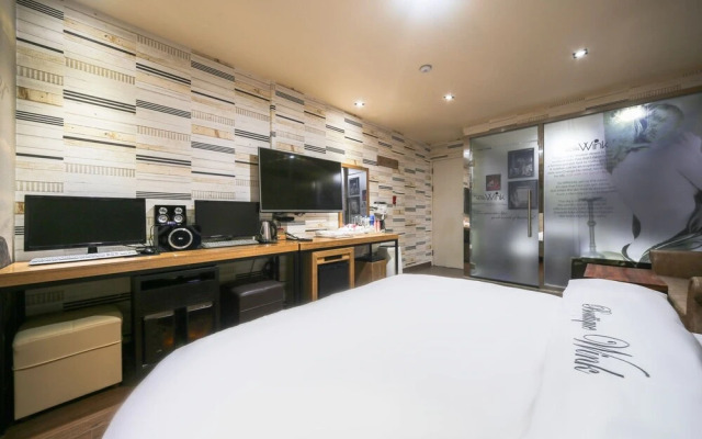 Daegu Dongdaegu Station Hotel Wink