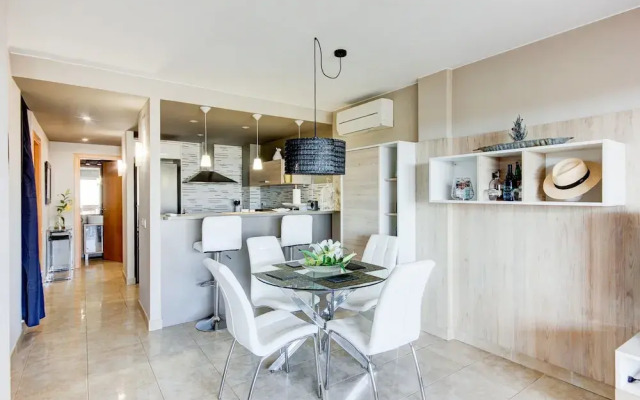 Duplex Apartment in Palau-saverdera