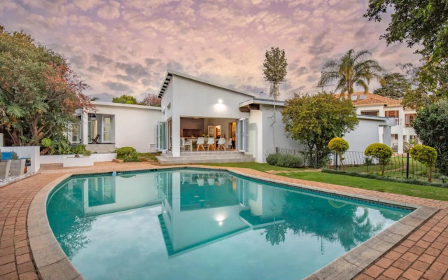 Kelkiewyn Waterkloof Guesthouse