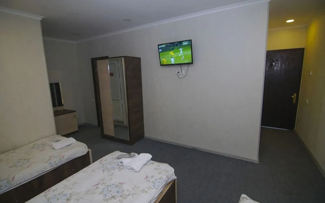 Arena Inn