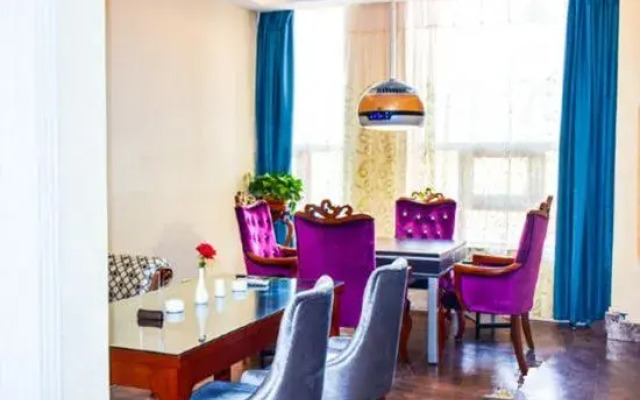 Exquisite Hotel