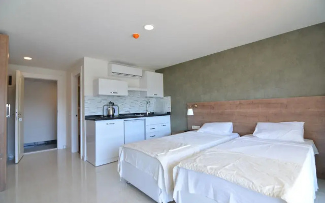 Aqua Suit Panorama A1