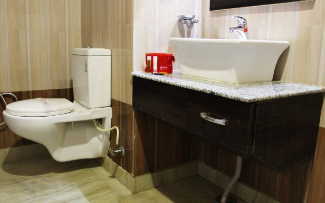 Oyo Rooms Yamuna Kinara Road
