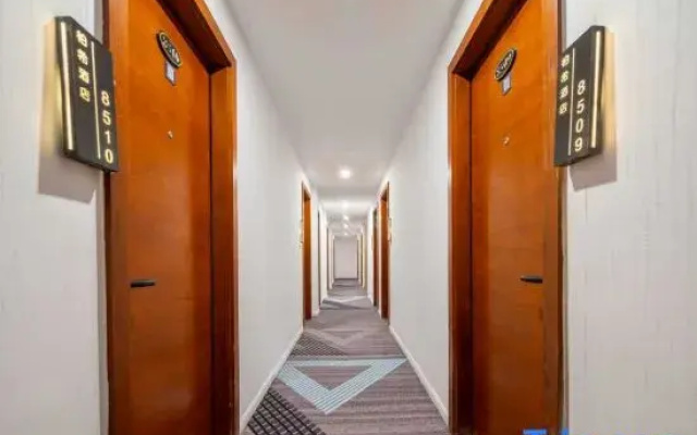 Jinhua Baixi Hotel (Zhejiang Normal University)