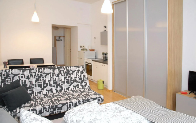 Apartment Nivia 1