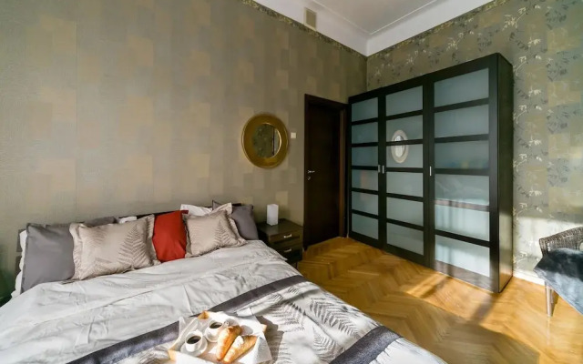 GM Apartment Serafimovicha 2-415