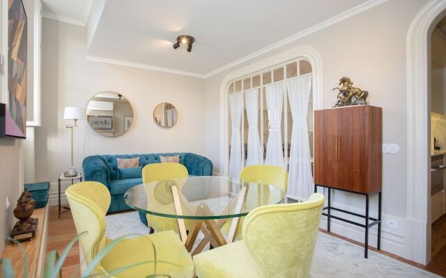 Liiiving - Cedofeita Charming Apartment