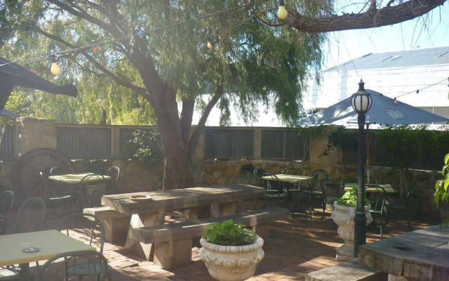 Naracoorte Hotel Motel