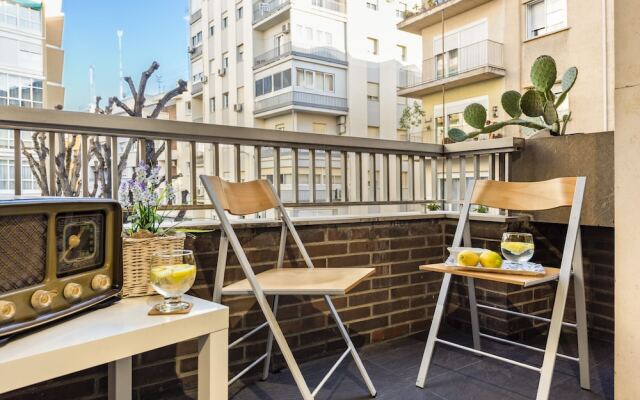 Genteel Home Martinez Campos