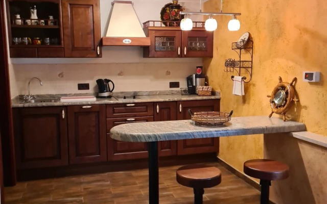 Viktorov Comfortable 2-bed Apartment