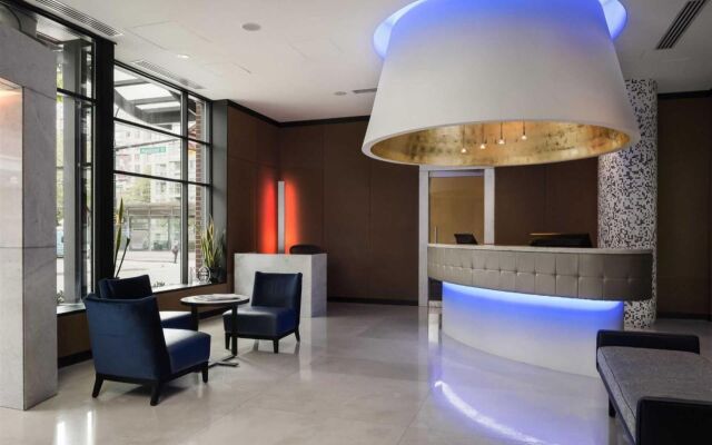 OPUS Hotel Vancouver