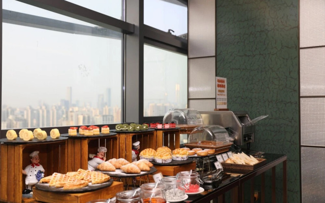 UrCove by HYATT Shenzhen Luohu