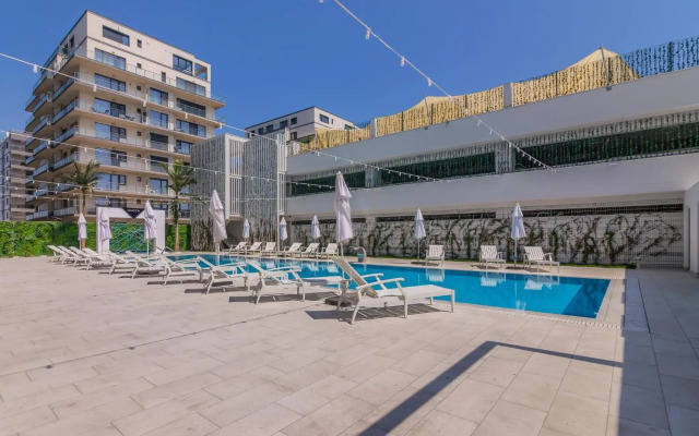 Nyota Hotel & Conference Center