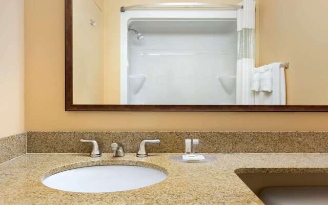 Days Inn & Conference Centre by Wyndham Oromocto