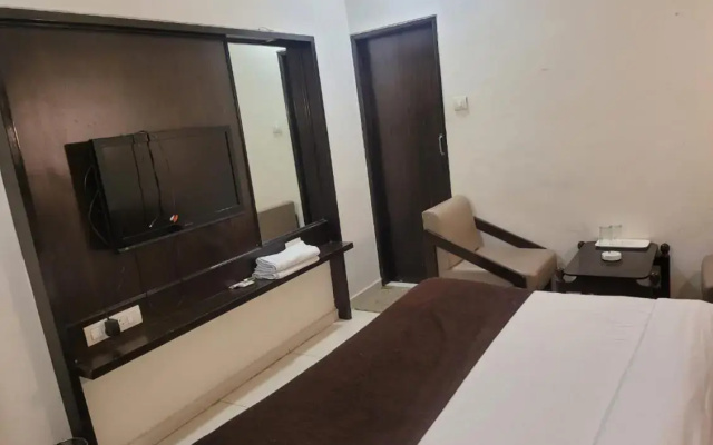 Hotel Golden Plaza