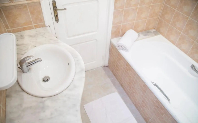 Le Centre-Ville: Très chic appartement à la Marsa