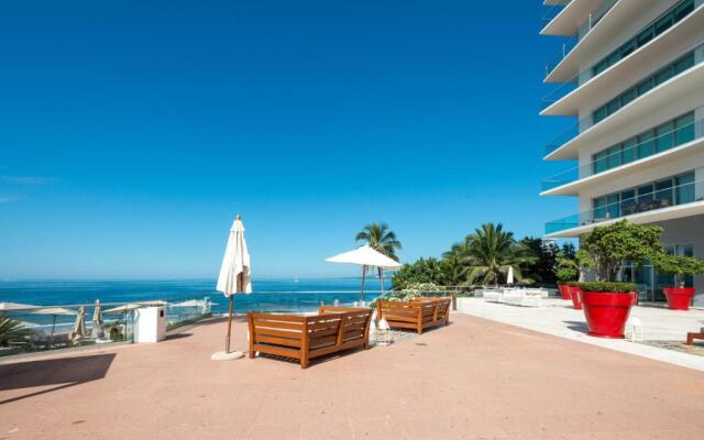 ICONTower2-1401 Icon - Panoramic Views Ocean, Beach, Best Pool