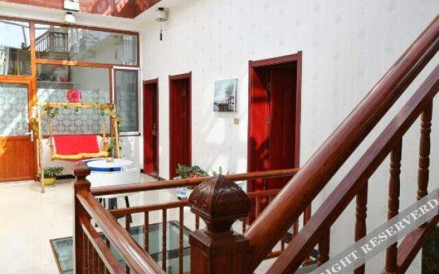 Pengyuege Guesthouse