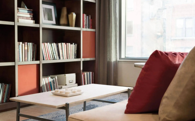 Hampton Inn Chicago West Loop Fulton Market Area