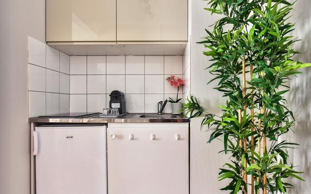 B 833 - Porte de Versailles - Lovely Apartment