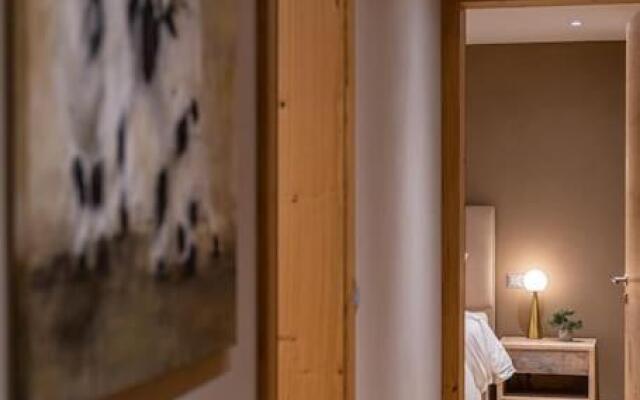 Saas-Fee stylish ski apartment