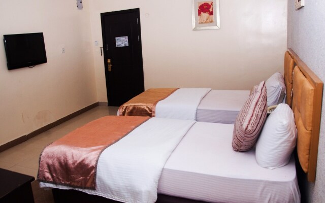 D'Palms Airport Hotel
