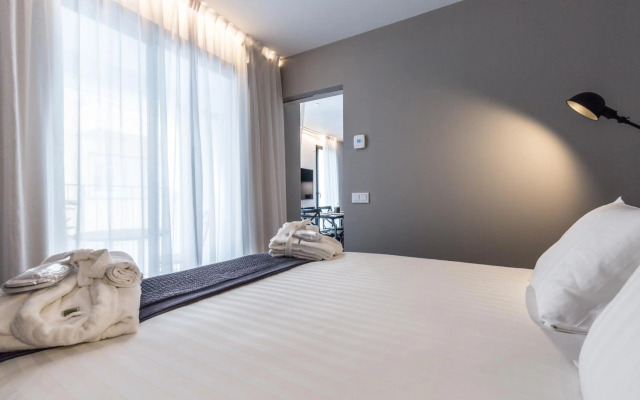 Terreno Suites