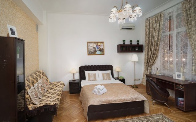 IZBA Red Square Guest House