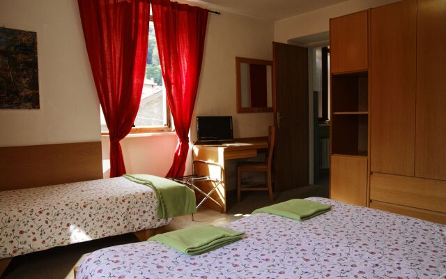 Hotel Alpino