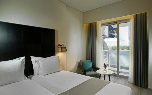 Lozenge Hotel