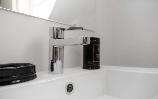 Nomad s By Sta Catarina Flats - 3bed Moments