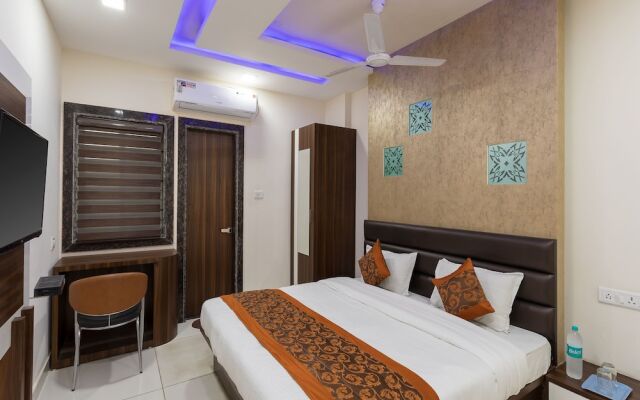 OYO Flagship 13376 Hotel Shri Vilas
