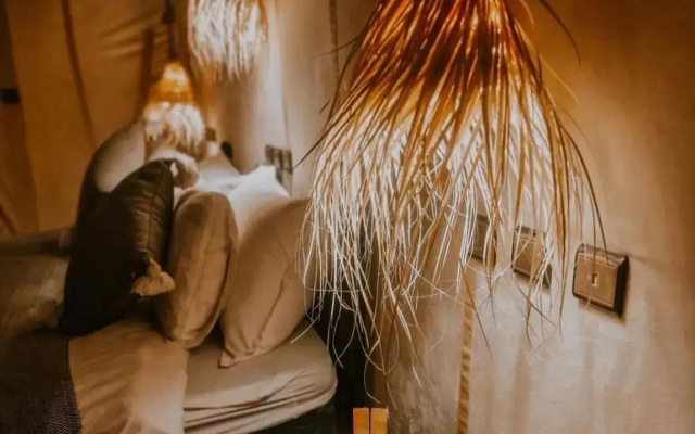 Sahara Luxury Camp