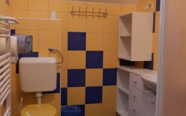 Ravnice Youth hostel
