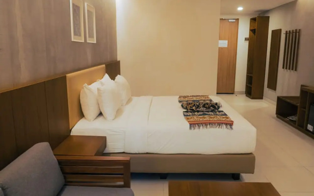 Kambaniru Beach Hotel & Resort