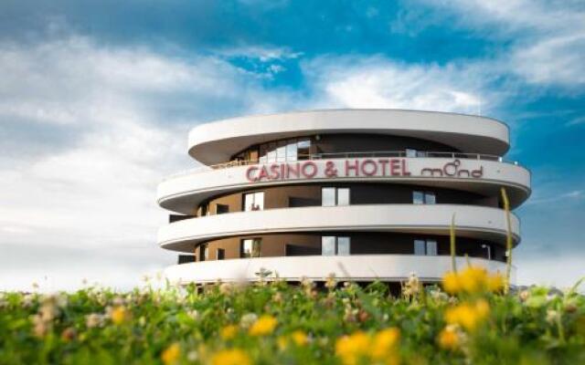 Mond, Resort & Entertainment