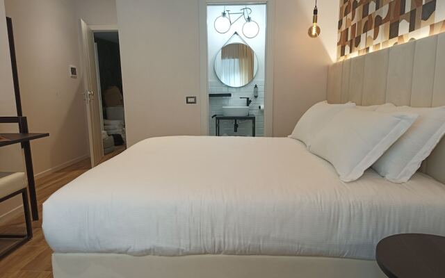 Romi Suite