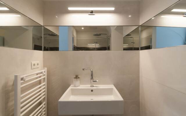 easy-flat Belvedere - Central Apartments with AC