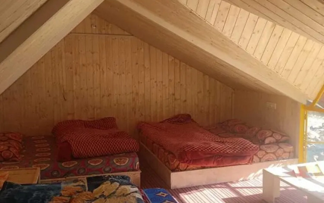 Grand Auli Camp