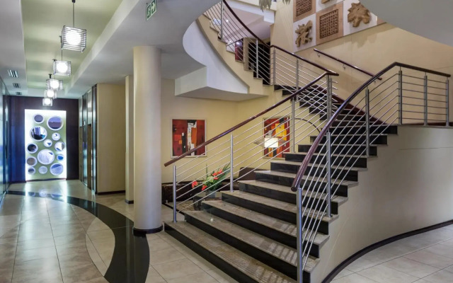 Premier Hotel OR Tambo