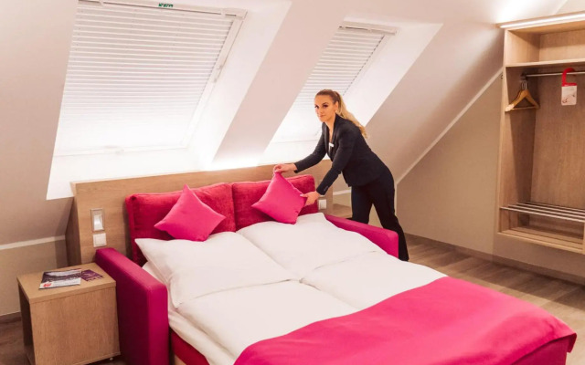 Hotel Luckys Inn GmbH