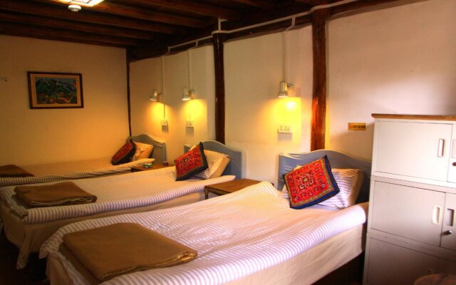 Lao Shay Youth Hostel Lijiang