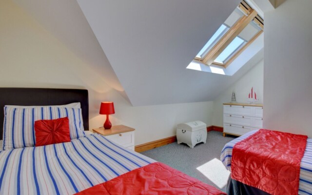 Holiday Home Ty Pennal