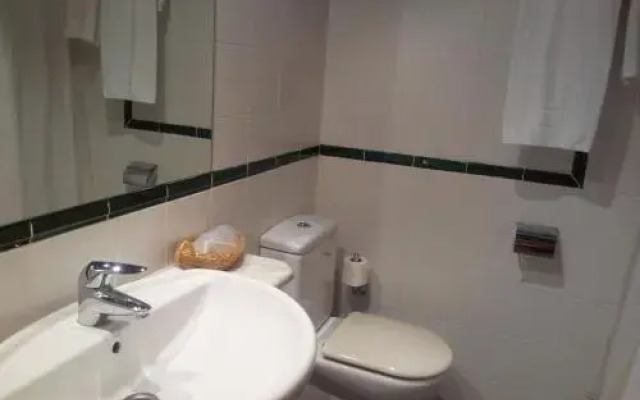 Hotel Área de Calahorra