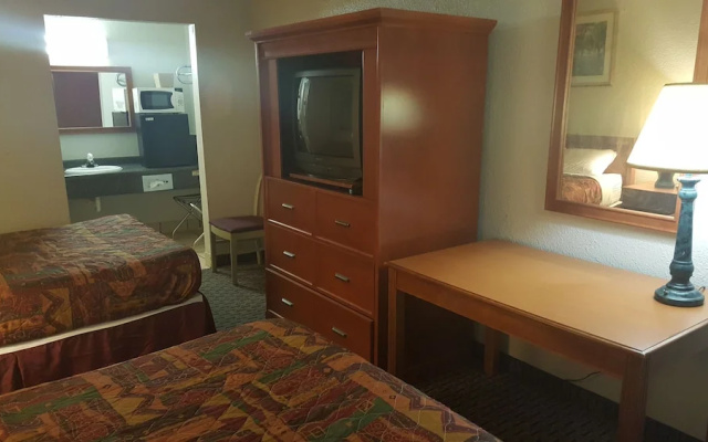 The Brooke Hotel