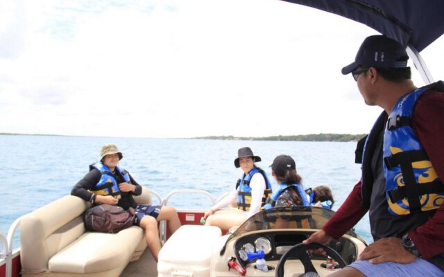 Urban Bacalar Hotel