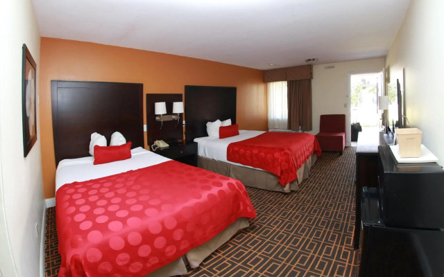 Ramada by Wyndham Fresno North